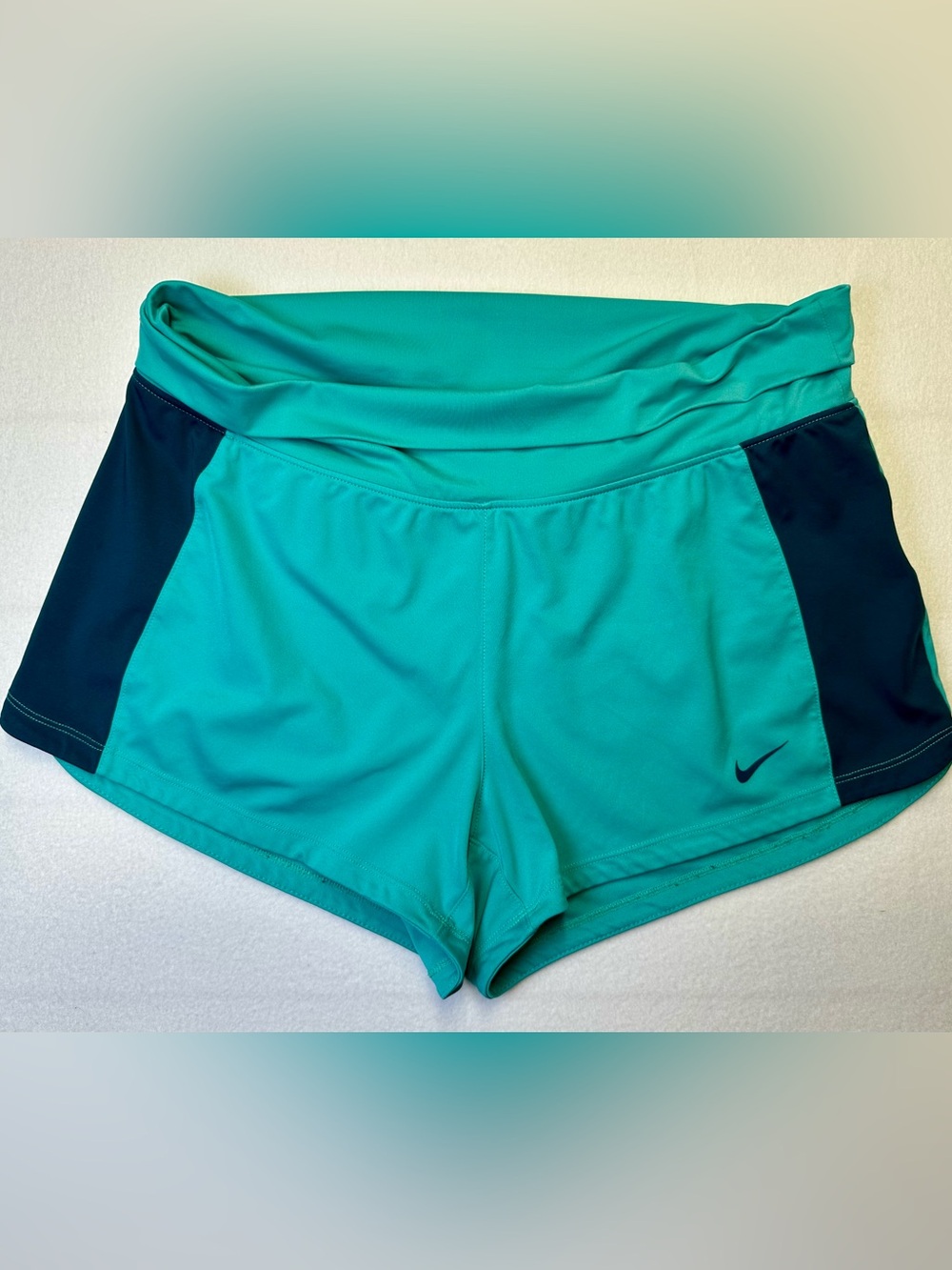 Nike Women's Medium Teal & Jade Green Athletic Shorts with Foldable Waistband
